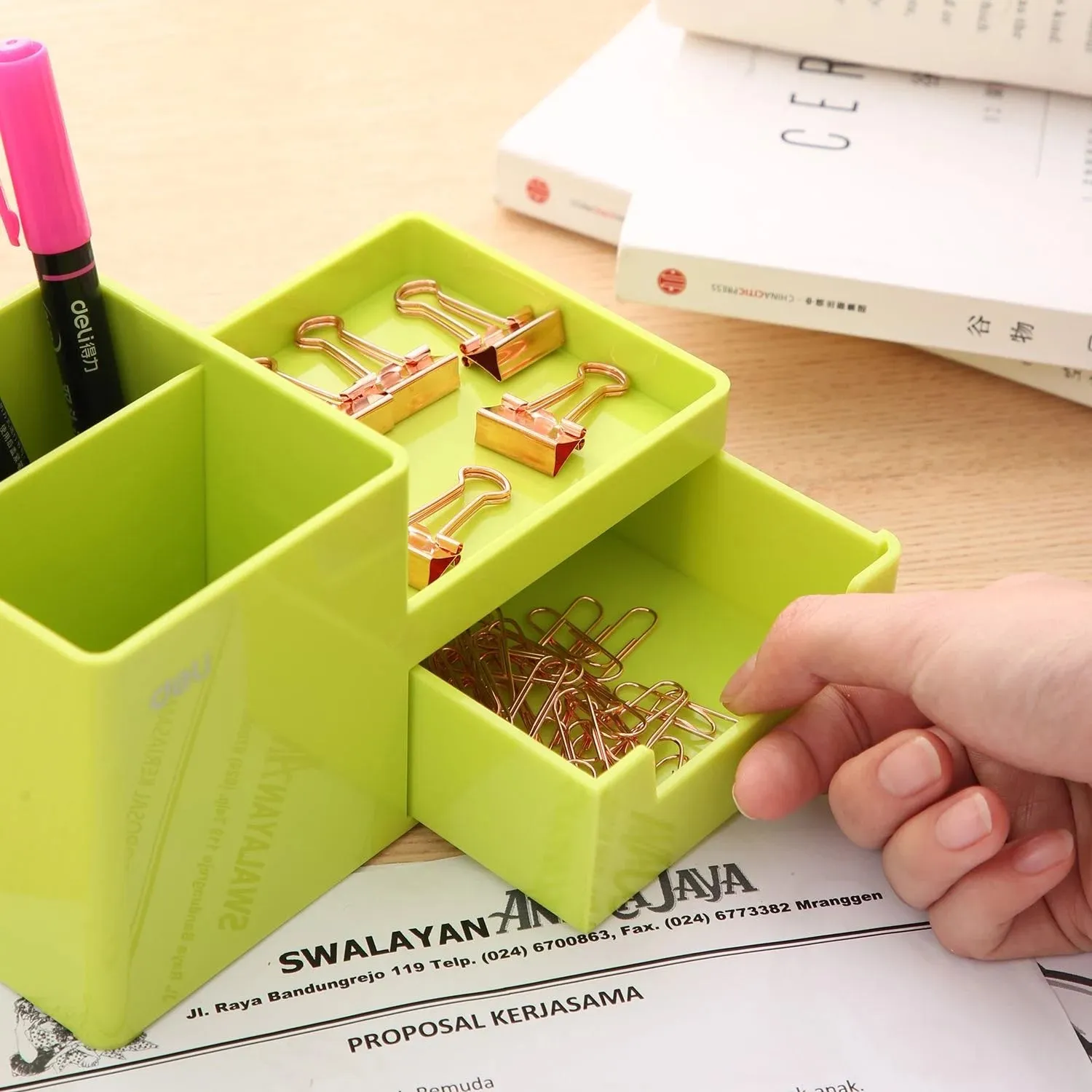 Deli Desk Organizer 1-Drawer 3 -Compartment 175x90x92mm PVC Green