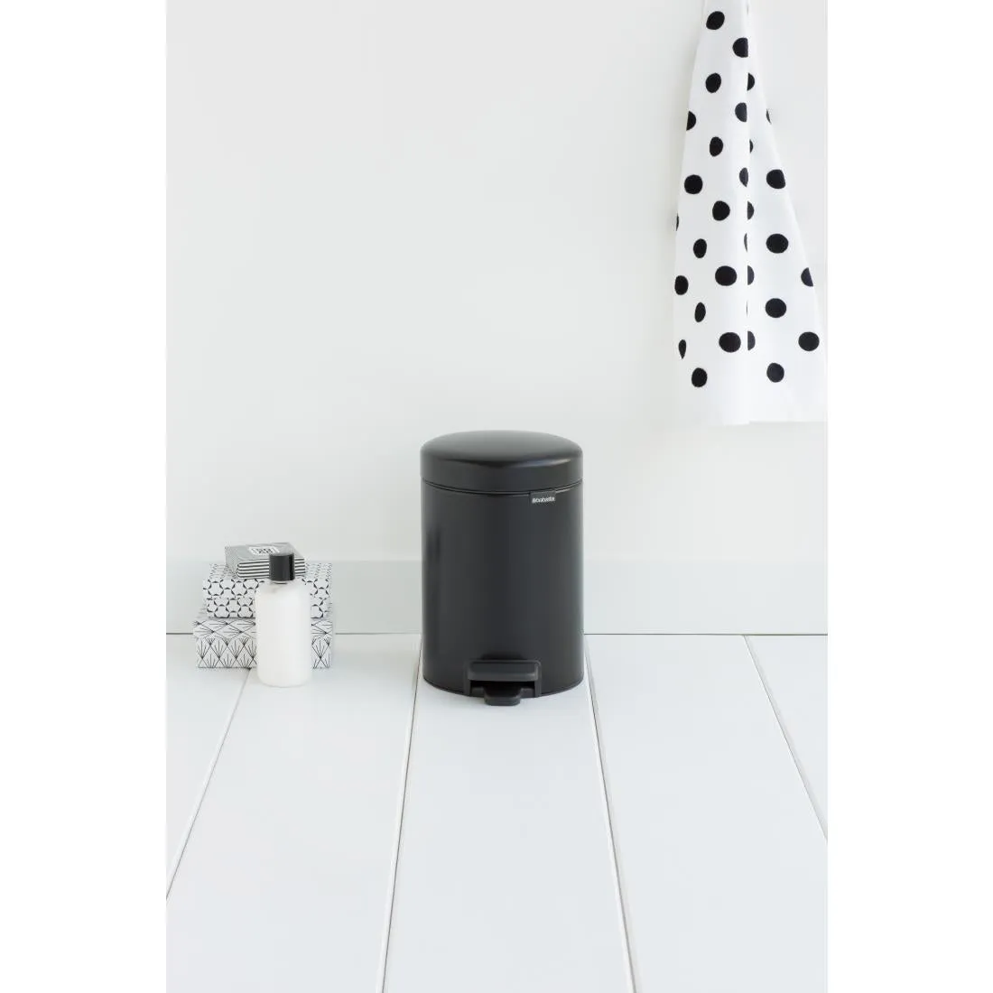FT373 Brabantia Newlcon Pedal Bin Matt Black 3Ltr
