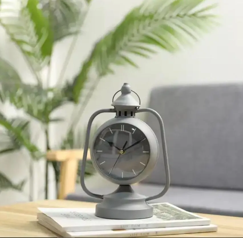 JUXORI Round Clock Battery Operated with Nightlight, Non Ticking Silent Retro Crescendo Small Simply Design Table/Desk Clock for Bedroom Living Room for Kids (Grey)