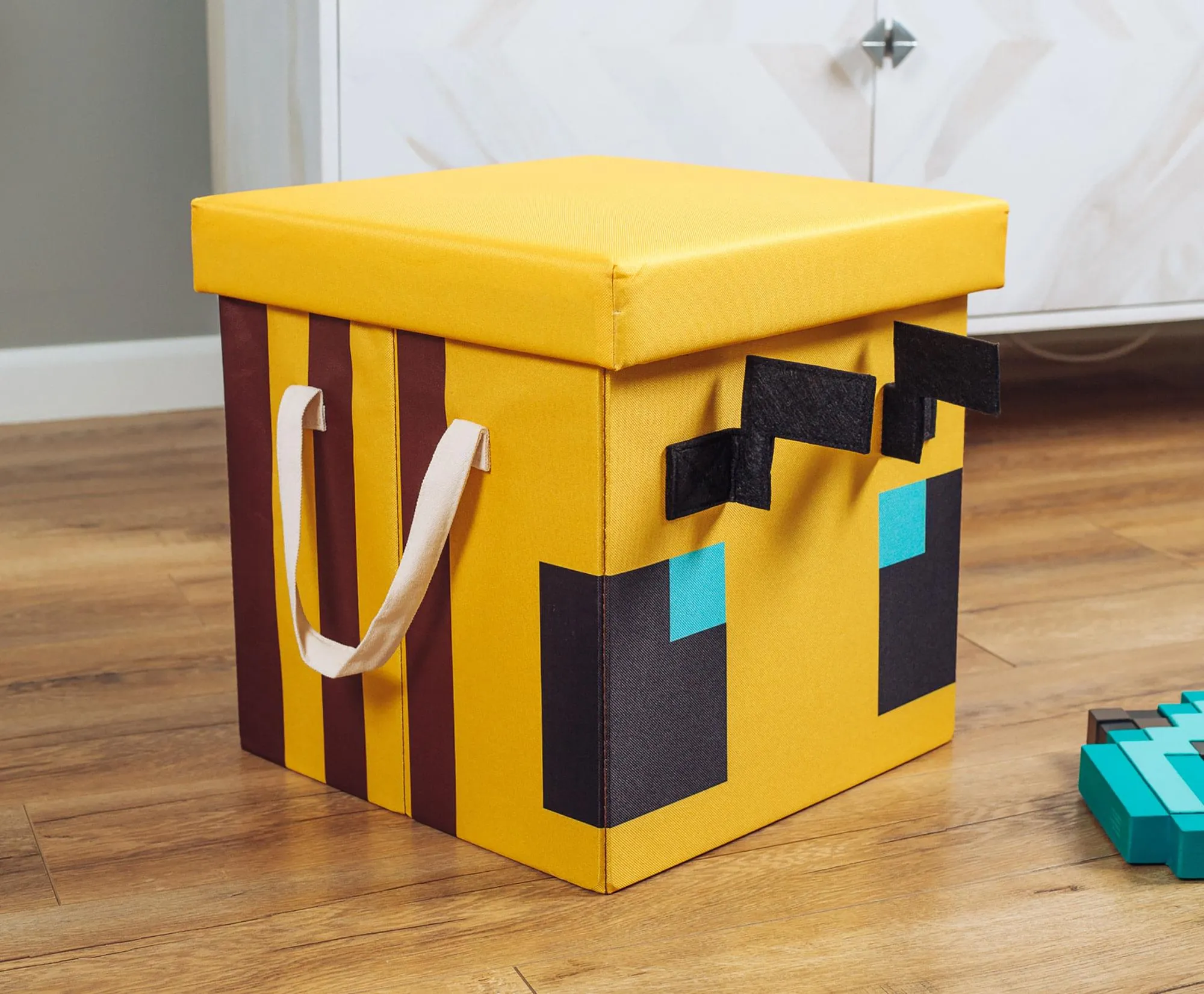 Minecraft Bee Fabric Storage Bin Cube Organizer with Lid | 15 Inches