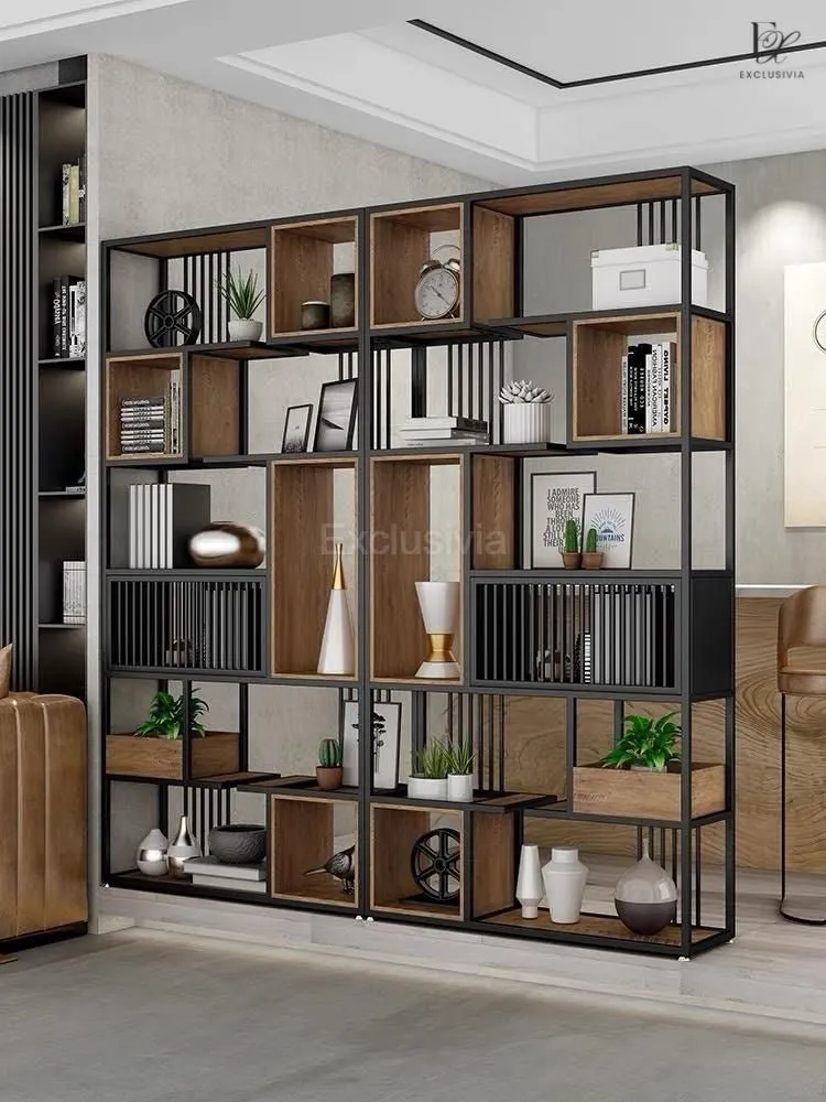 PINTE Modern Display Shelf
