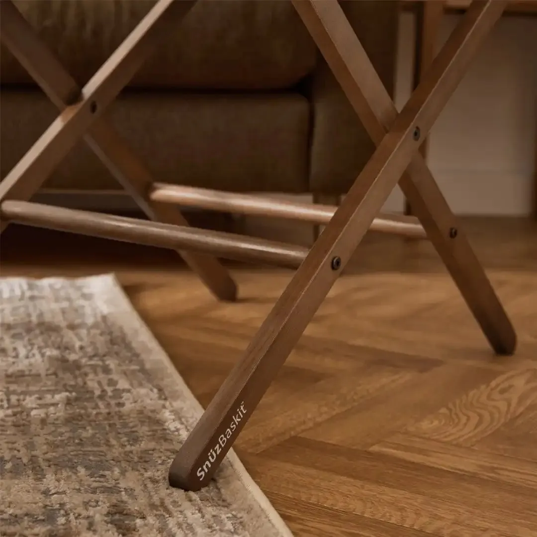 SnuzBaskit Barley Moses Basket & Walnut Stand