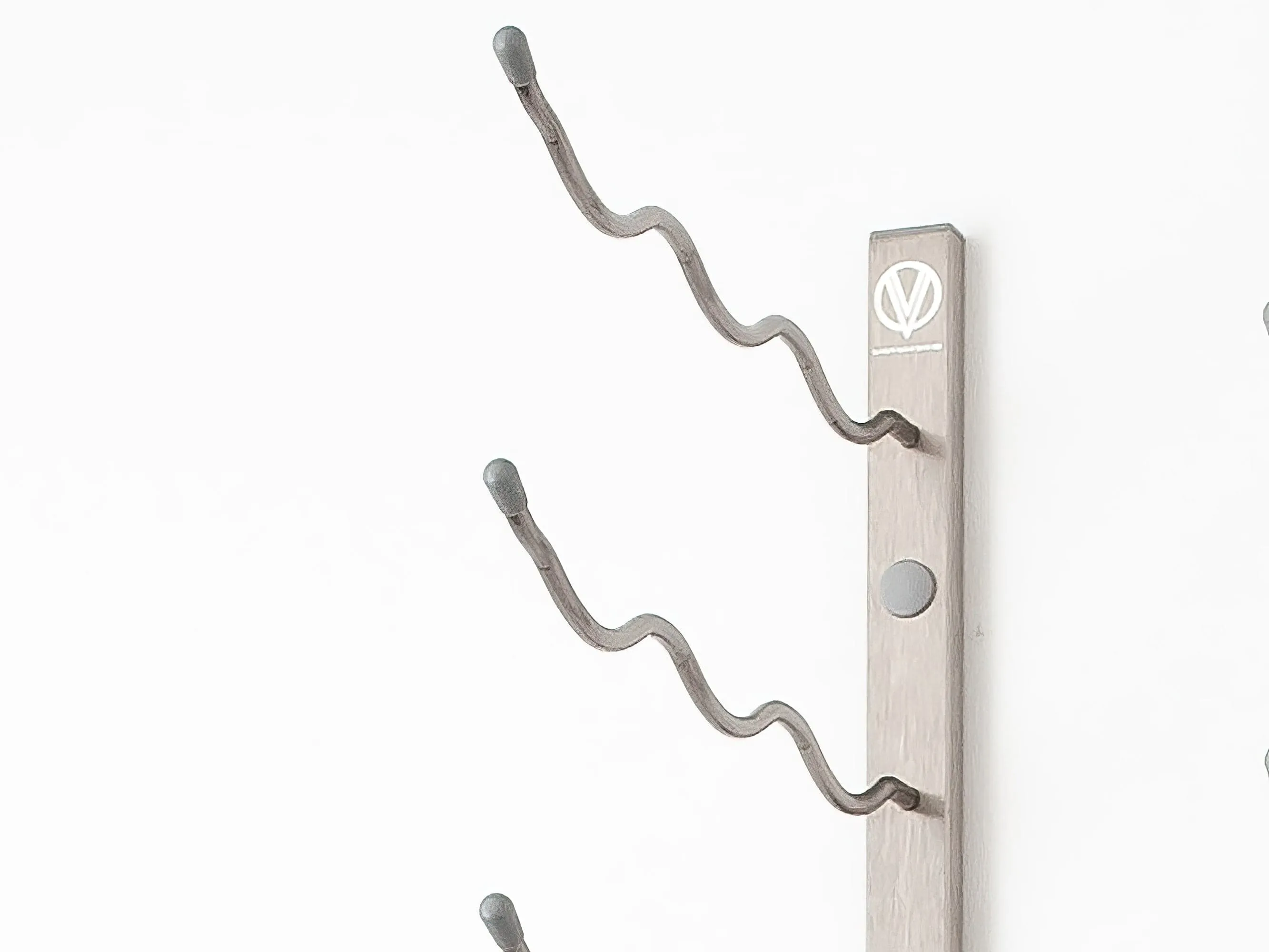 W Series 2ft Wall Mounted Wine Rack (18 bottles - Triple Depth)